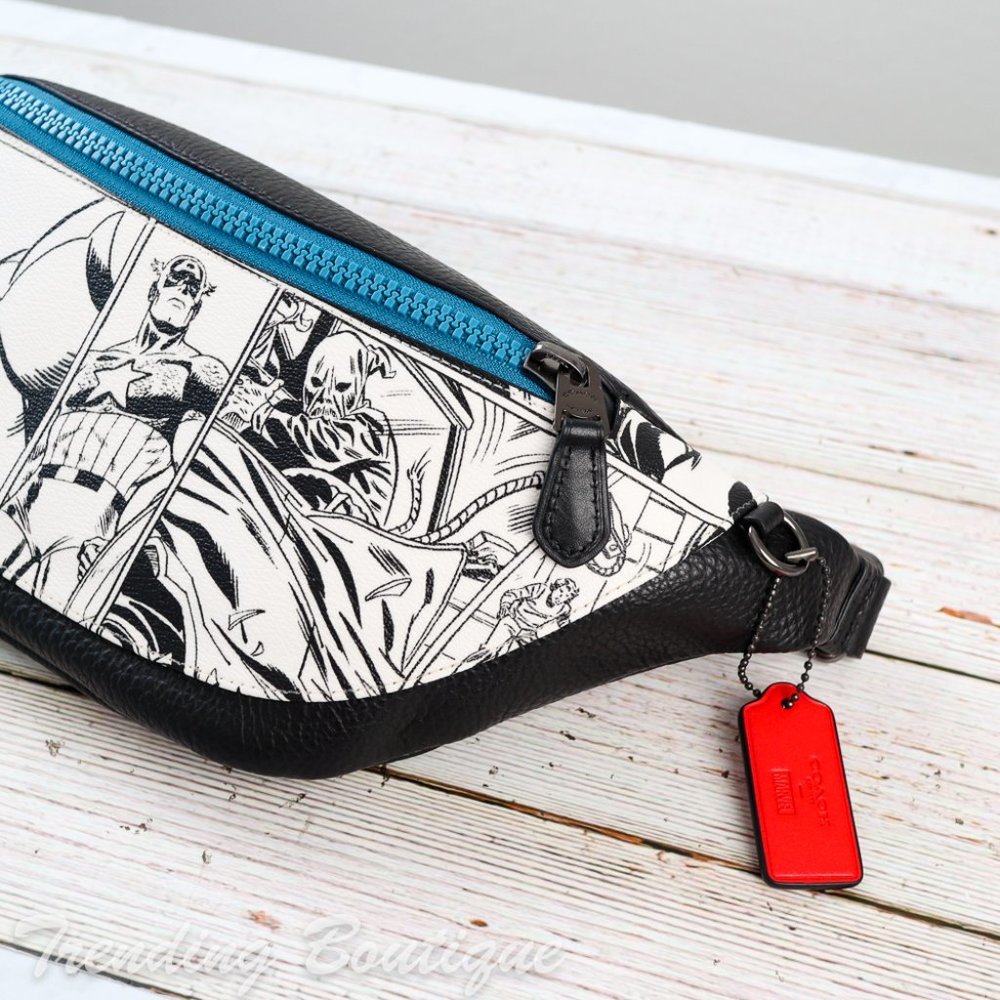 Coach Black and White Graphic Belt Bag - Picture 4 of 12